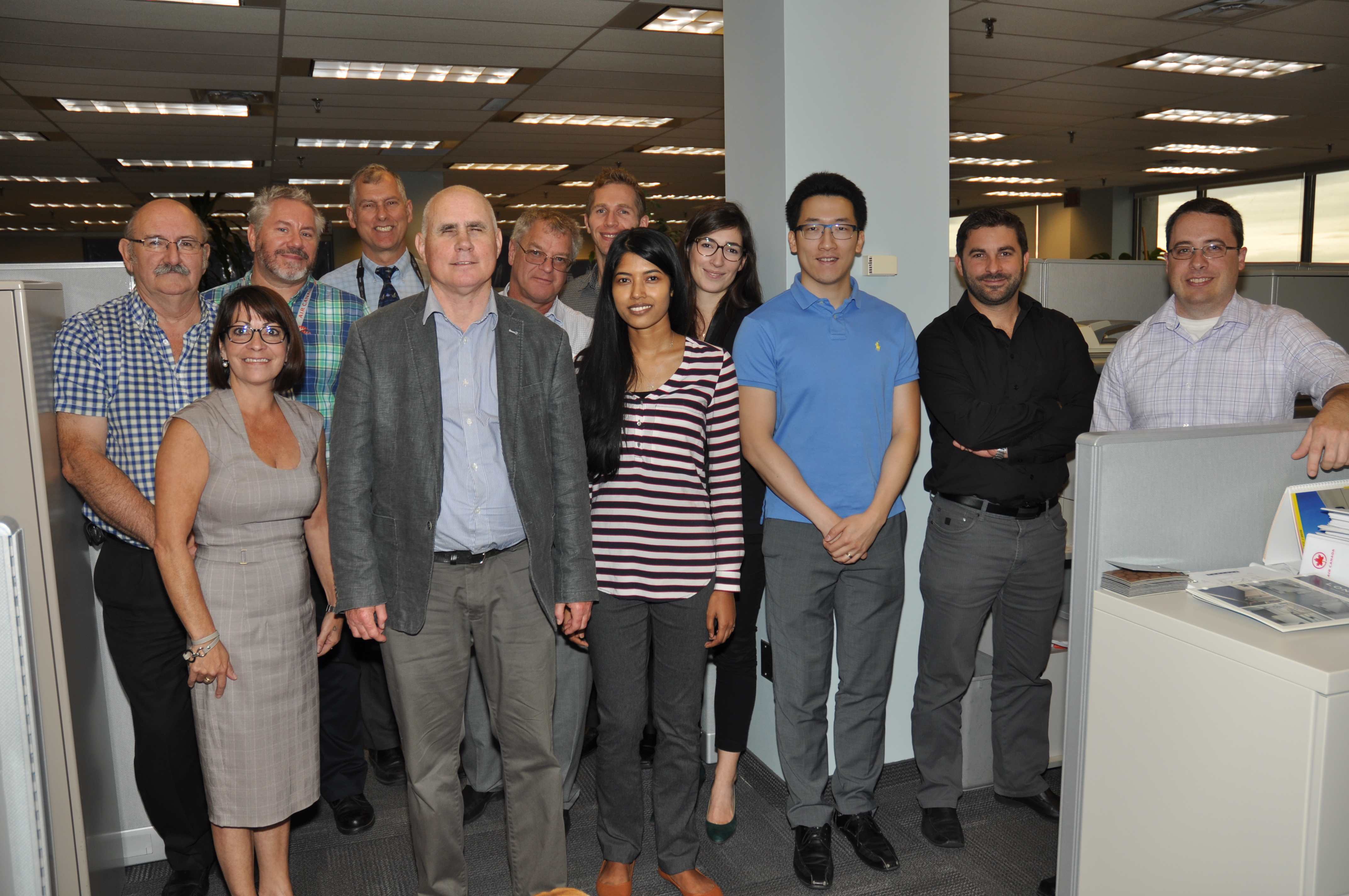 James et son équipe de travail