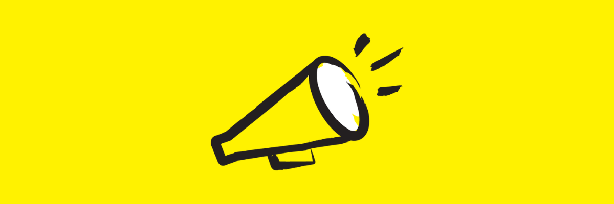 Une illustration d’un mégaphone dont le contour est tracé au pinceau noir avec accents jaunes.