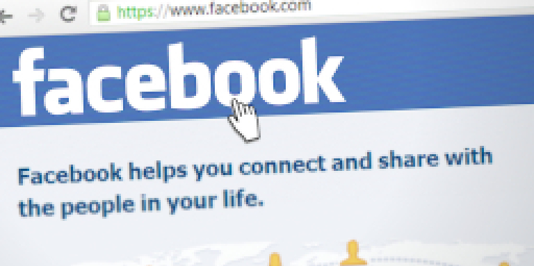 Page Internet montrant la page d'accueil de Facebook.