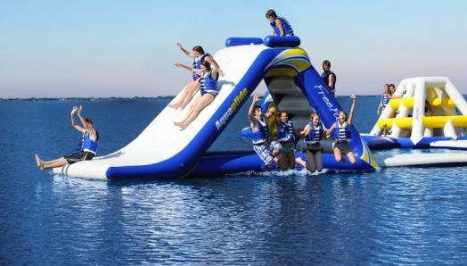 le nouveau toboggan aquatique Freefall Extreme sera accessible aux campeurs en 2024.